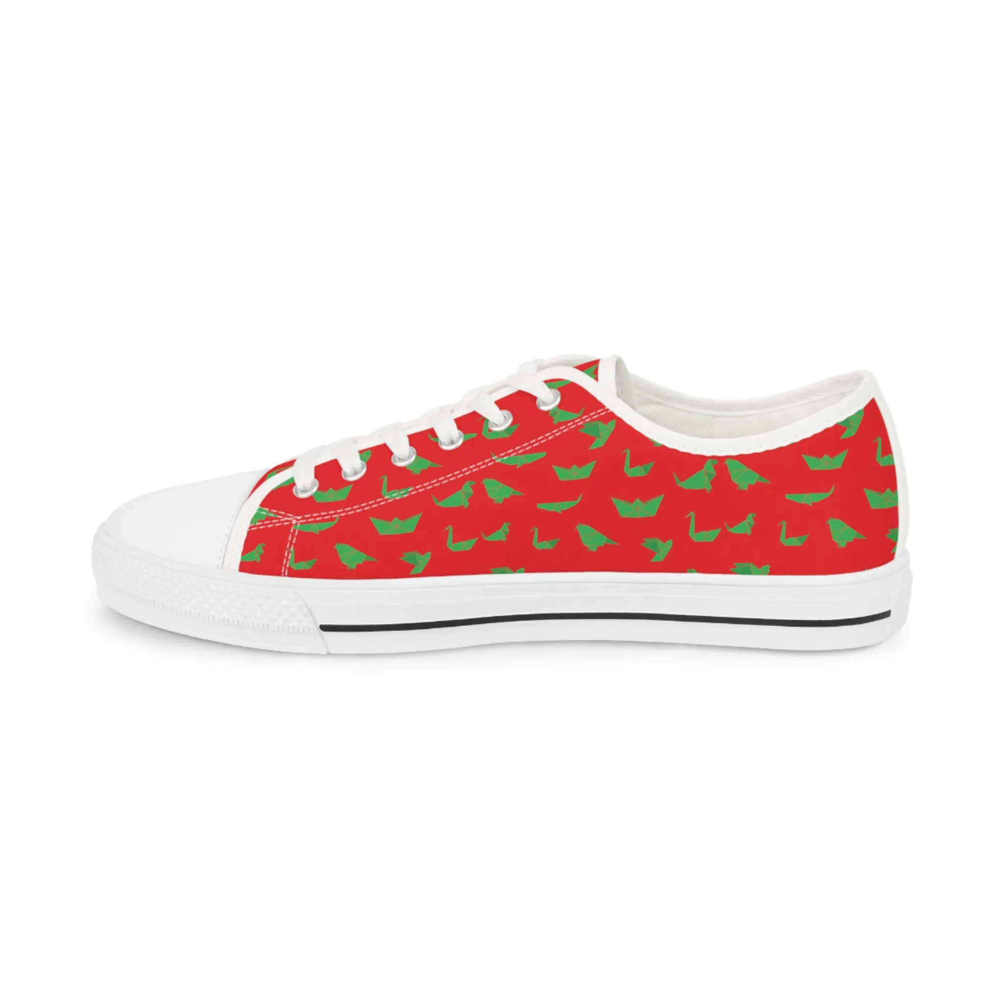 Red Crane Print Men's Sneakers, Green and Red Japanese Crane Print Men's Low Top Sneaker Shoes (US Size: 5-14)