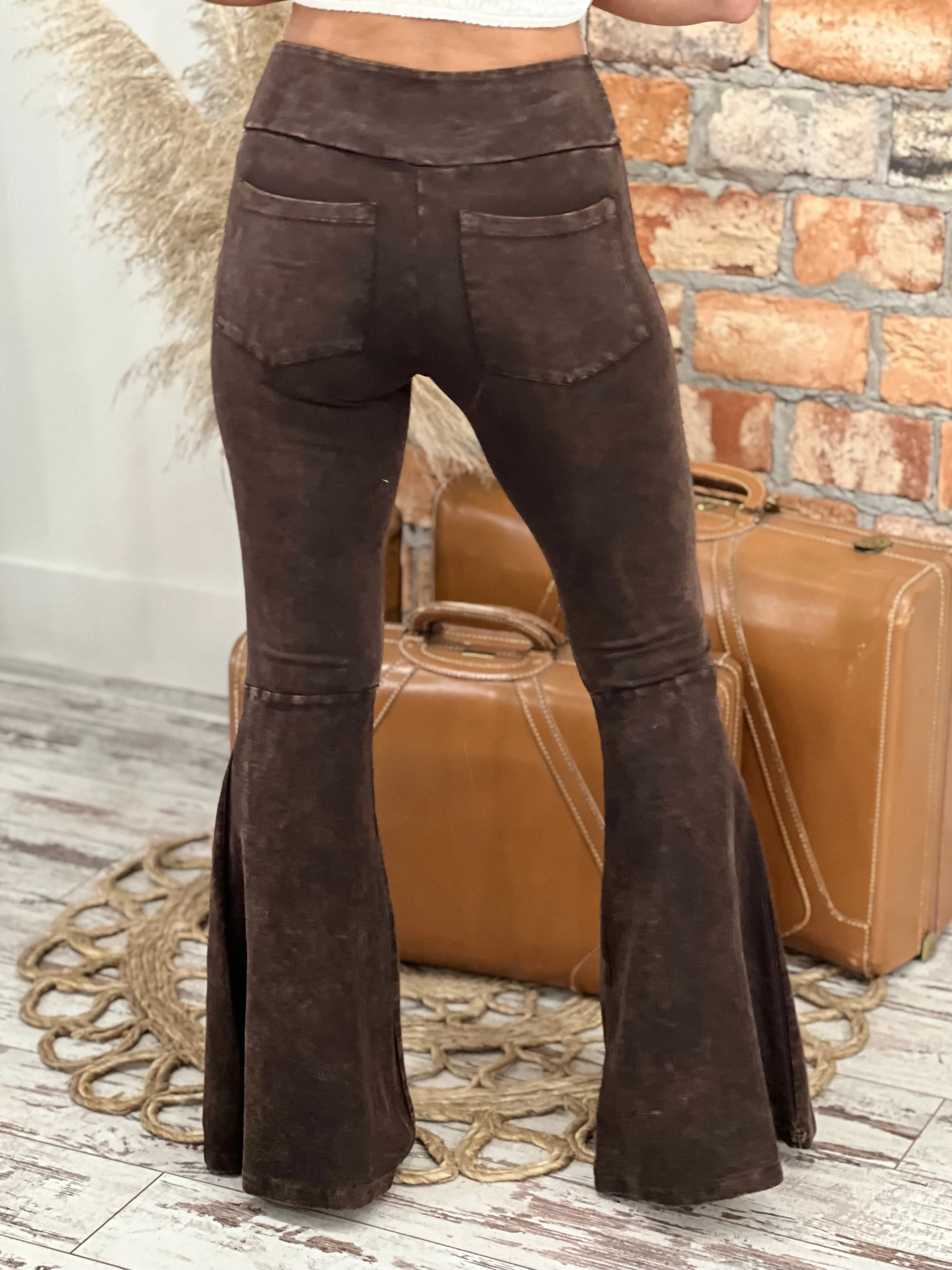 Washed Bell Bottom Flare Pants with Pockets in Brown